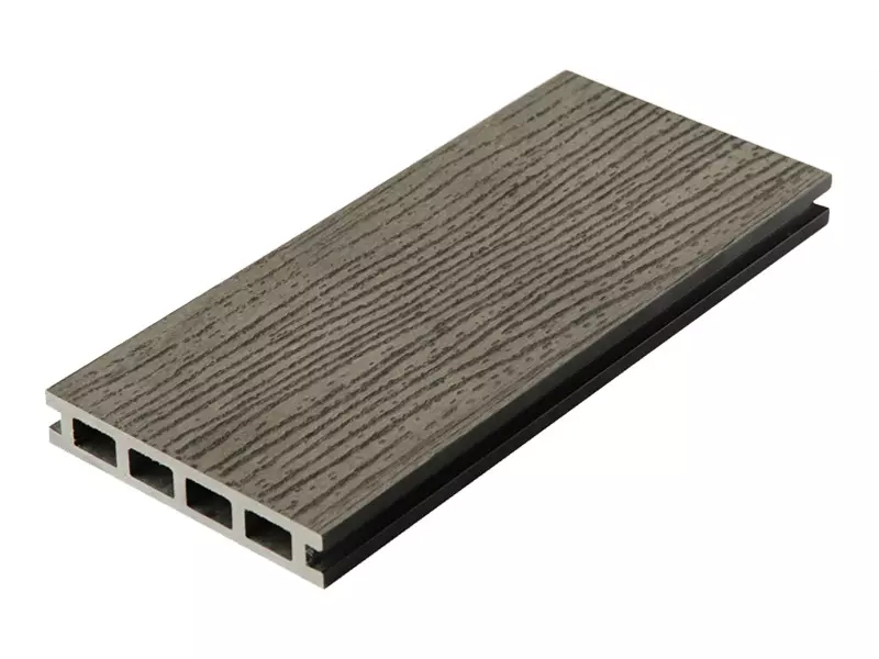 Does Composite Decking Get Hotter than Wood?