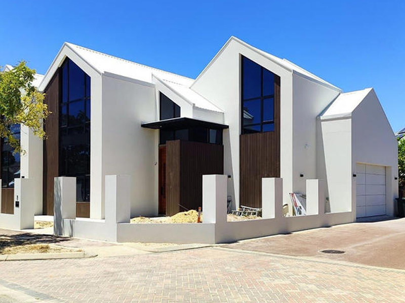 Pros and Cons of Composite Cladding