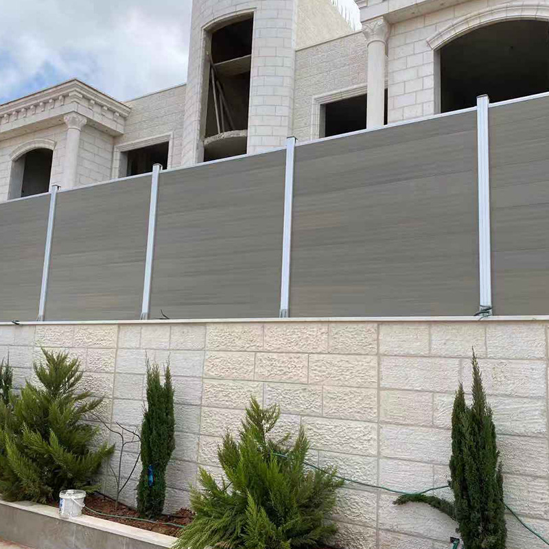 Jordan-Co-Extrusion-Privacy-Fence-Project