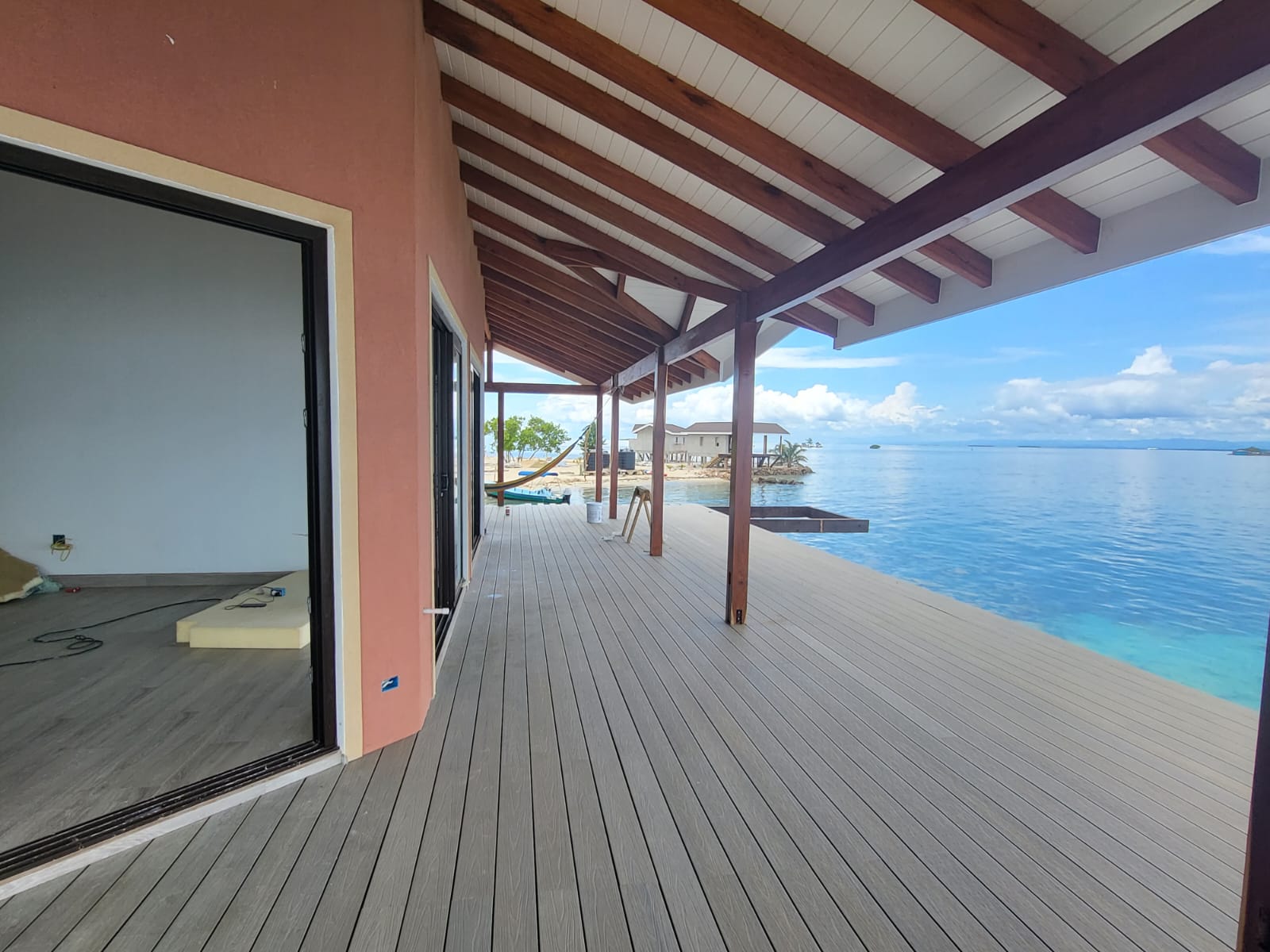 wood plastic composite decking