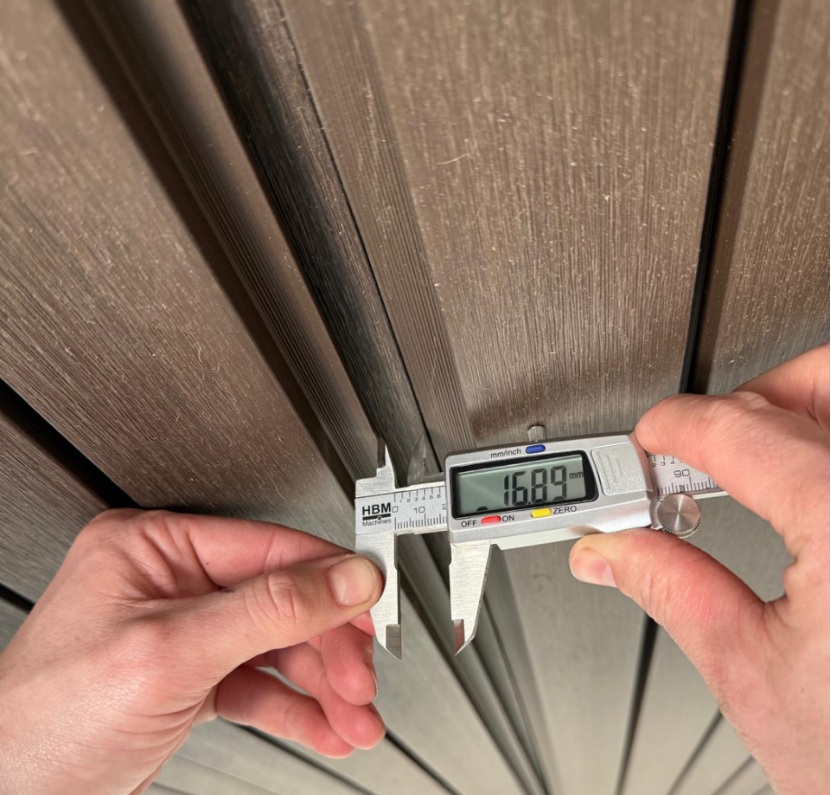 Solid And Hollow No Gap Composite Decking